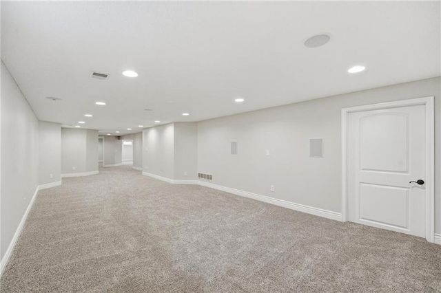 9012 Cherokee Lane, Leawood, KS 66206