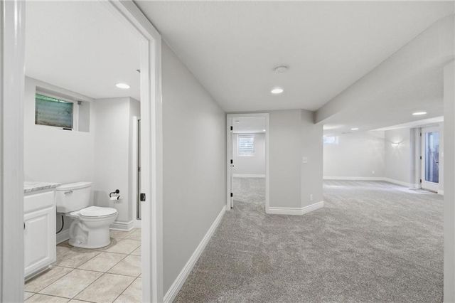 9012 Cherokee Lane, Leawood, KS 66206