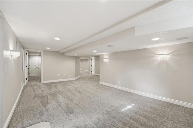 9012 Cherokee Lane, Leawood, KS 66206