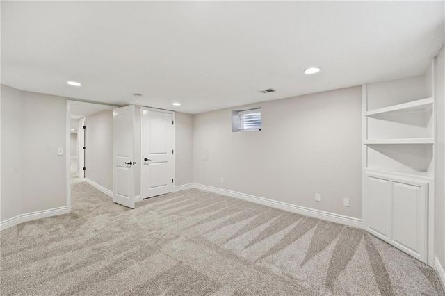 9012 Cherokee Lane, Leawood, KS 66206