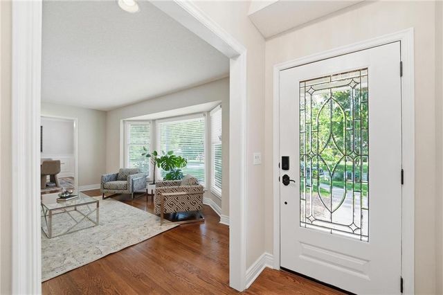 9012 Cherokee Lane, Leawood, KS 66206