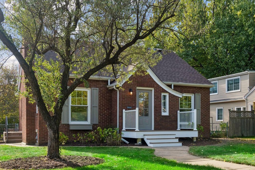 4050 Wooddale Avenue S, Saint Louis Park, MN 55416 — exterior
