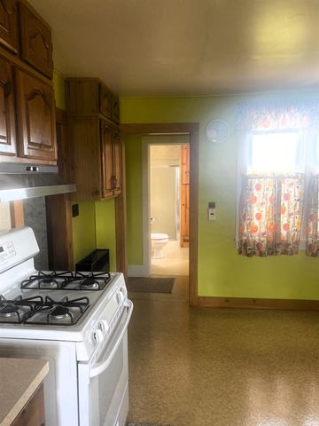 5556 S S.R. 119 Road, Star City, IN 46985