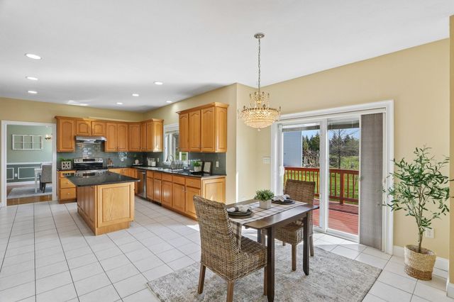 1 Squire Armour Road, Windham, NH 03087