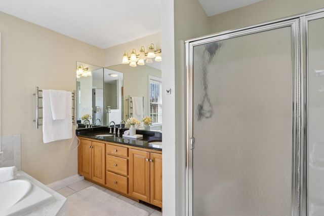 1 Squire Armour Road, Windham, NH 03087