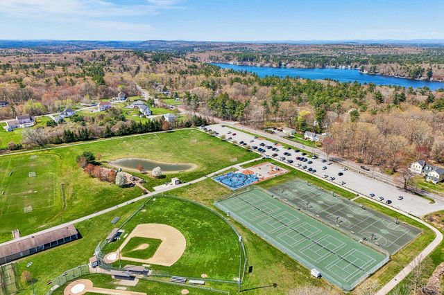 1 Squire Armour Road, Windham, NH 03087