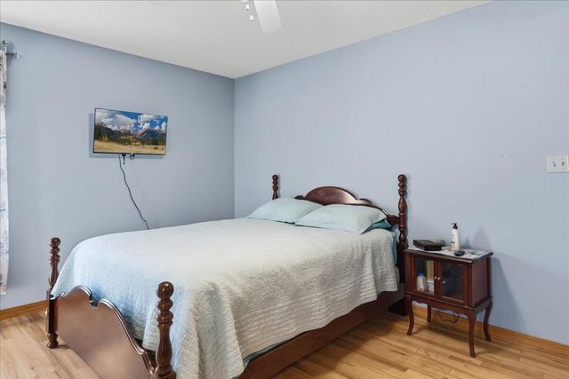 2041 W Buena Vista Street, Springfield, MO 65810