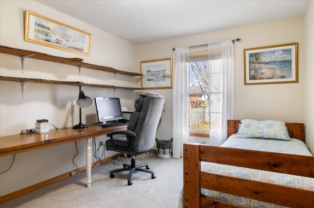 2041 W Buena Vista Street, Springfield, MO 65810