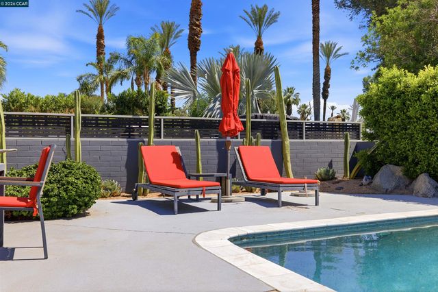 45644 Indian Wells Ln, Indian Wells, CA 92210