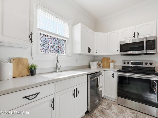 4612 COLLEGE Street, Jacksonville, FL 32205