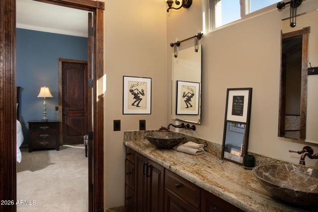 10638 E HEDGEHOG Place, Scottsdale, AZ 85262