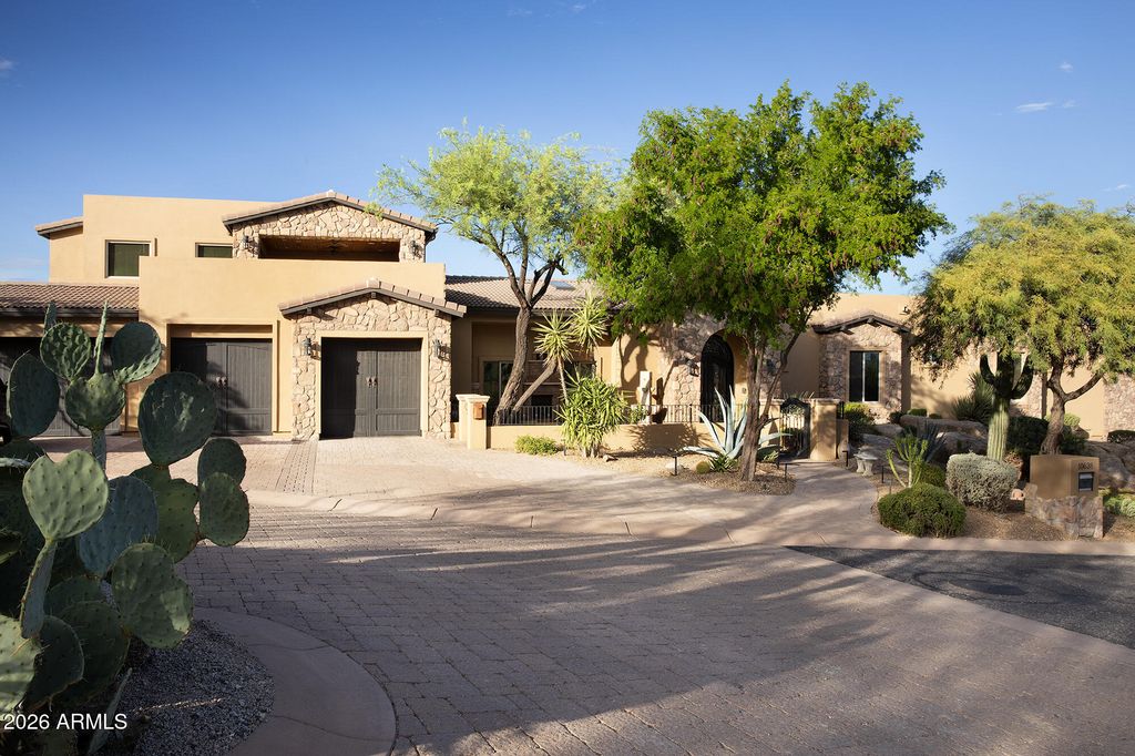 10638 E HEDGEHOG Place, Scottsdale, AZ 85262 — photo 2