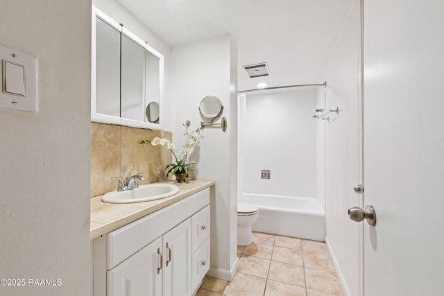 1301 Saint John Street 305, Lafayette, LA 70506