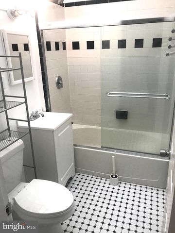 4909 NW ILLINOIS AVE NW, Washington, DC 20011