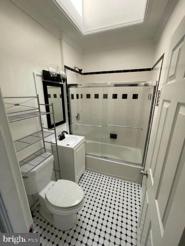 4909 NW ILLINOIS AVE NW, Washington, DC 20011