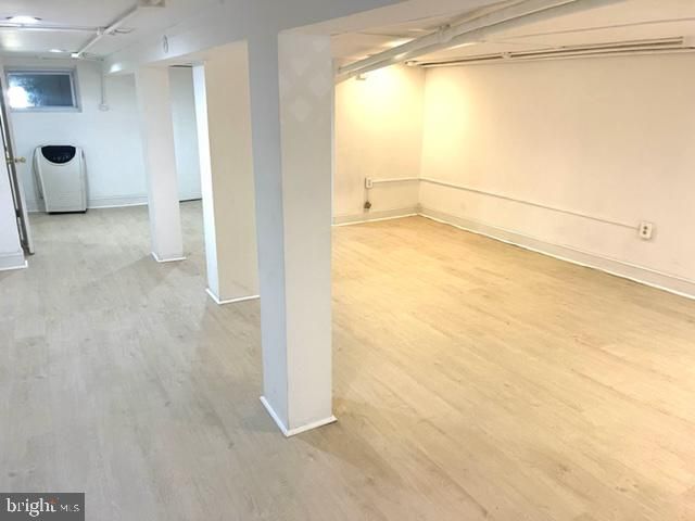 4909 NW ILLINOIS AVE NW, Washington, DC 20011