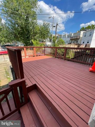 4909 NW ILLINOIS AVE NW, Washington, DC 20011