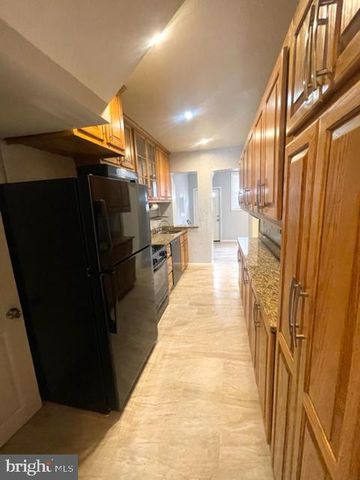 4909 NW ILLINOIS AVE NW, Washington, DC 20011