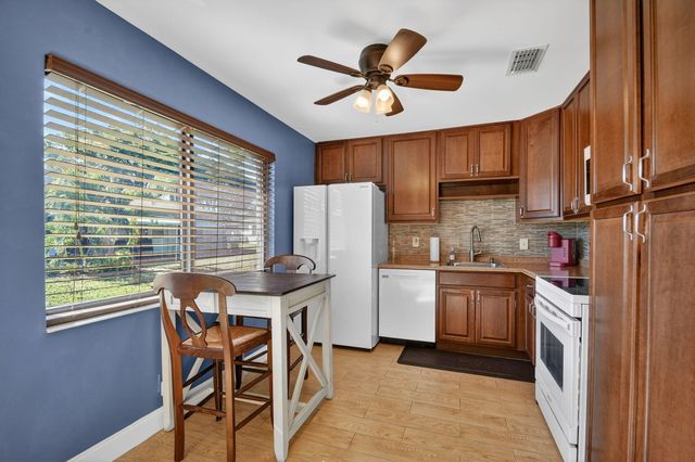 1544 Palmland Drive, Boynton Beach, FL 33436