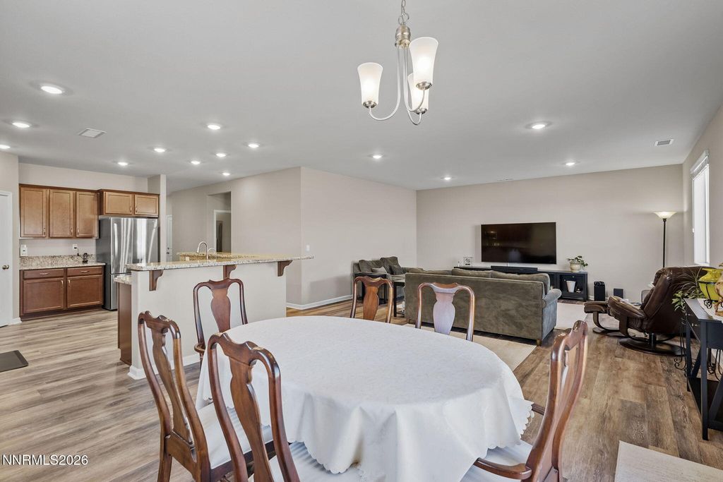 Image 14 of property listing at 556 Beckwourth Drive, Reno, NV 89506