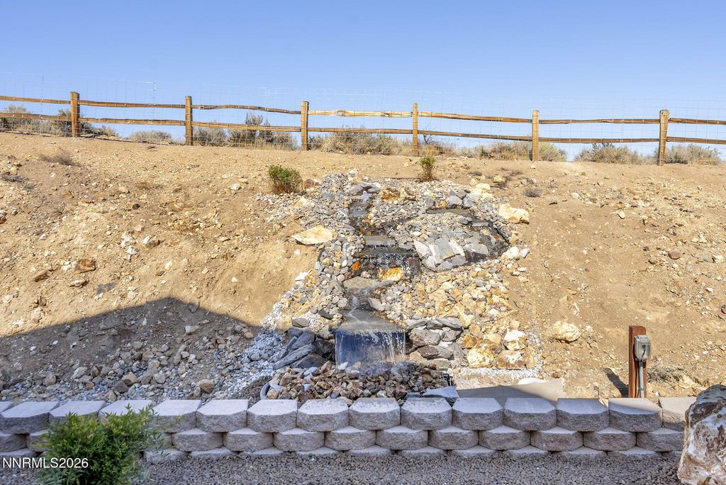 Image 26 of property listing at 556 Beckwourth Drive, Reno, NV 89506