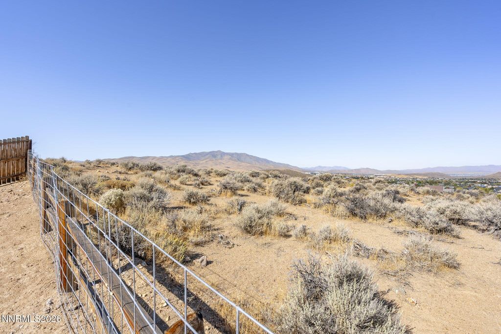 Image 28 of property listing at 556 Beckwourth Drive, Reno, NV 89506