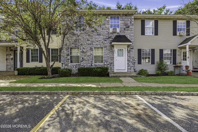 572 Davids Court, Lakewood, NJ 08701