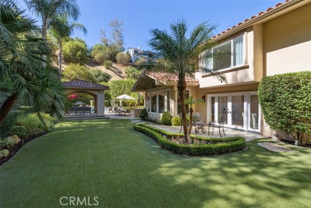 23440 Park Hacienda, Calabasas, CA 91302
