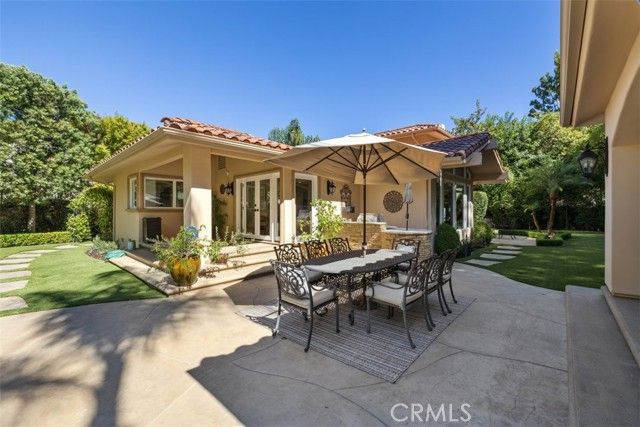 23440 Park Hacienda, Calabasas, CA 91302