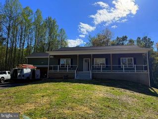 183 SLEIGH BELL LN, Madison, VA 22727