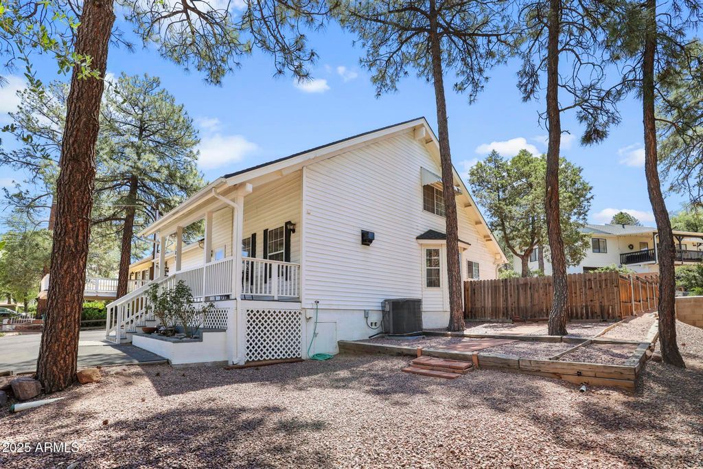 Image 27 of property listing at 107 W SHERWOOD Drive, Payson, AZ 85541