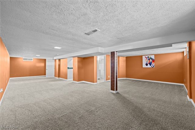 34605 Glen Drive, Eastlake, OH 44095
