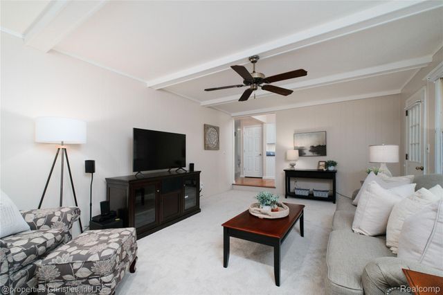 21865 N Center Street, Novi, MI 48167
