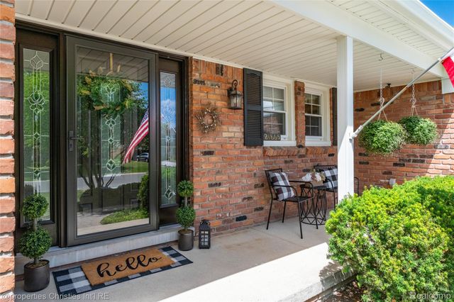 21865 N Center Street, Novi, MI 48167