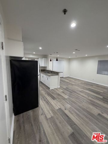 121 S Rampart Boulevard 3, Los Angeles, CA 90057