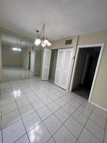 1407 NE 56th Street 312, Fort Lauderdale, FL 33334
