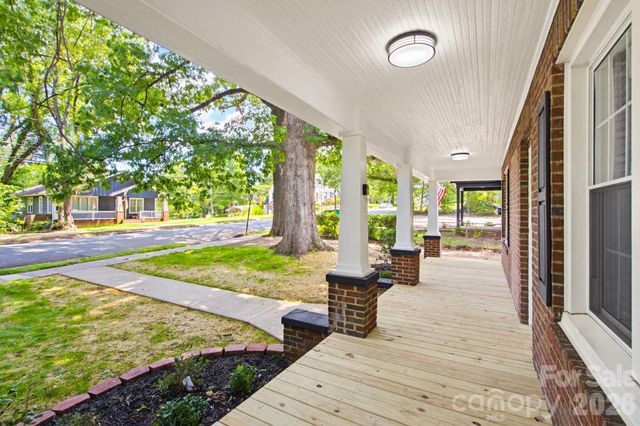 2232 Wilmore Drive, Charlotte, NC 28203