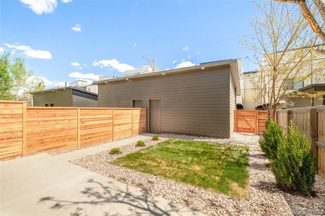 3202 W 27th Avenue, Denver, CO 80211