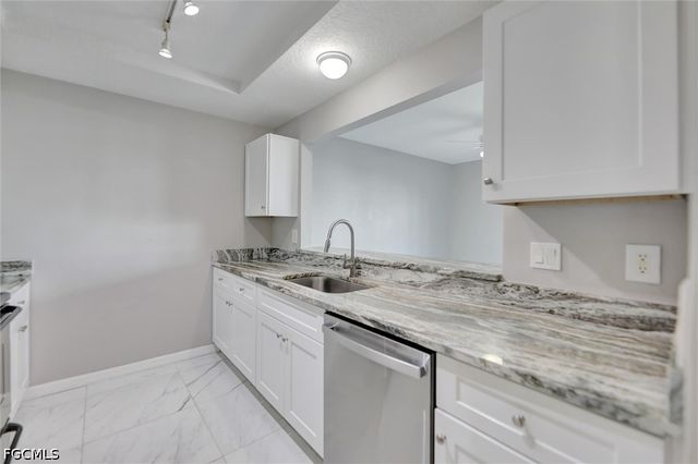 3340 N Key DR 2, North Fort Myers, FL 33903