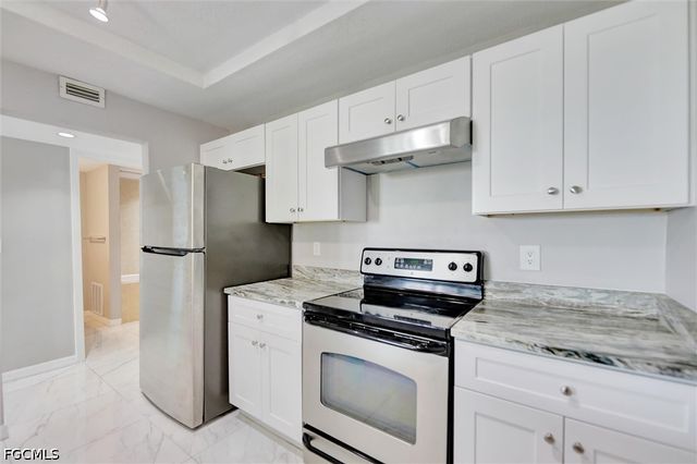 3340 N Key DR 2, North Fort Myers, FL 33903