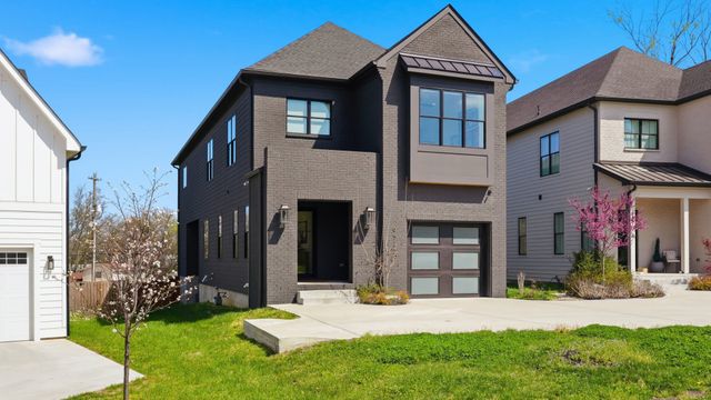 6412B Premier Dr, Nashville, TN 37209