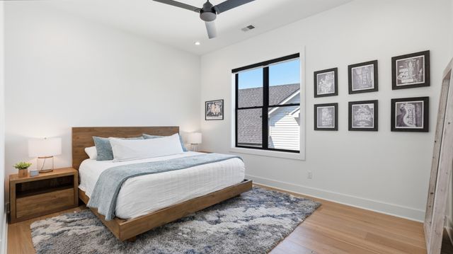 6412B Premier Dr, Nashville, TN 37209