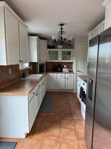 816 Bose Court, Mount Pleasant, SC 29464