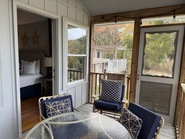 816 Bose Court, Mount Pleasant, SC 29464