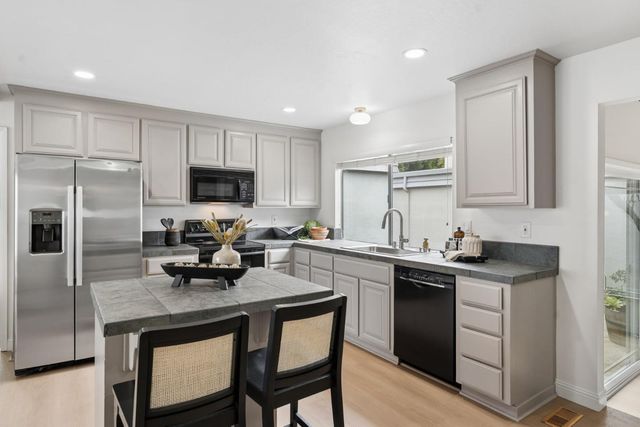 3813 Ainsley Court, Campbell, CA 95008