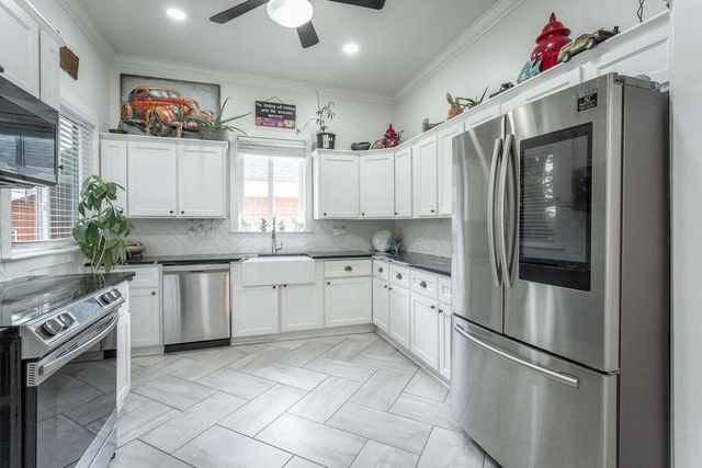 1308 Bailey Avenue, Chattanooga, TN 37404