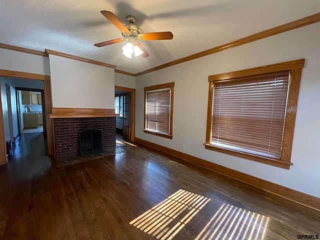 611 N 42 Street, Omaha, NE 68131