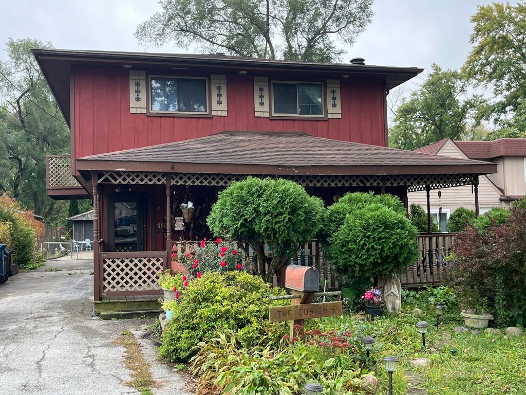 15213 Waverly Avenue, Midlothian, IL 60445