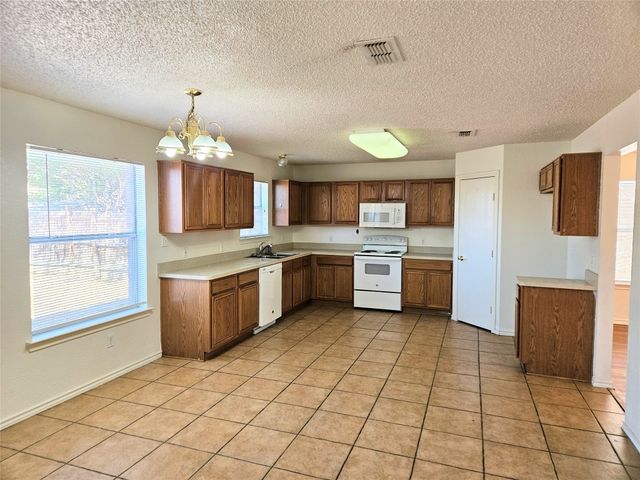 8405 Three Bars Drive, Fort Worth, TX 76179