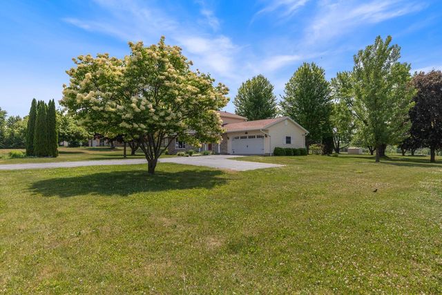 W2035 County Road Y, Chilton, WI 53014